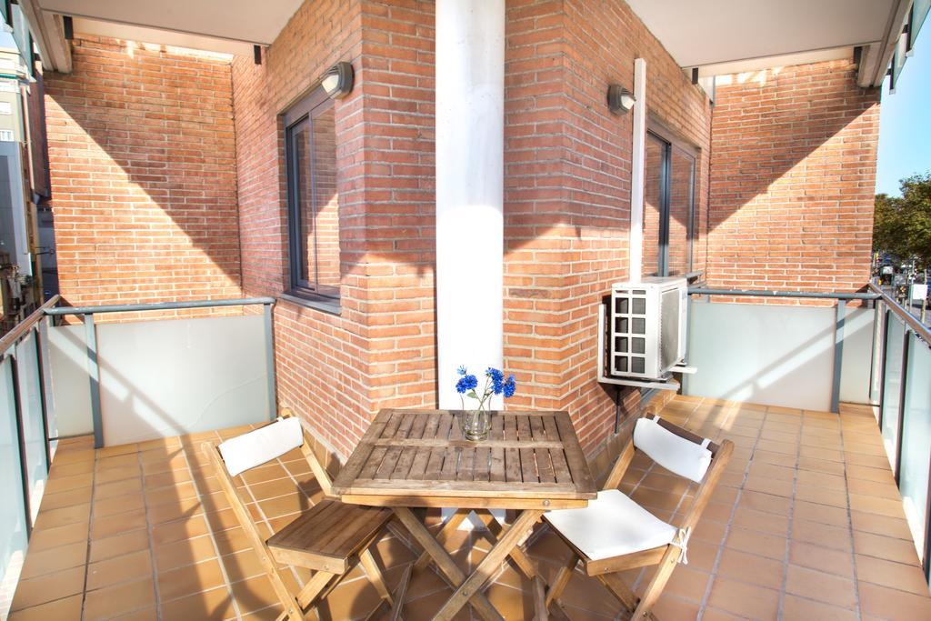 New & Sunny Apartment Barcelona Zewnętrze zdjęcie